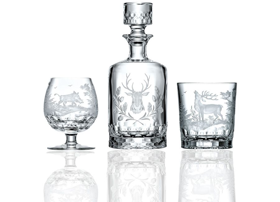 Hunting motifs hunting engravings on crystal glasses